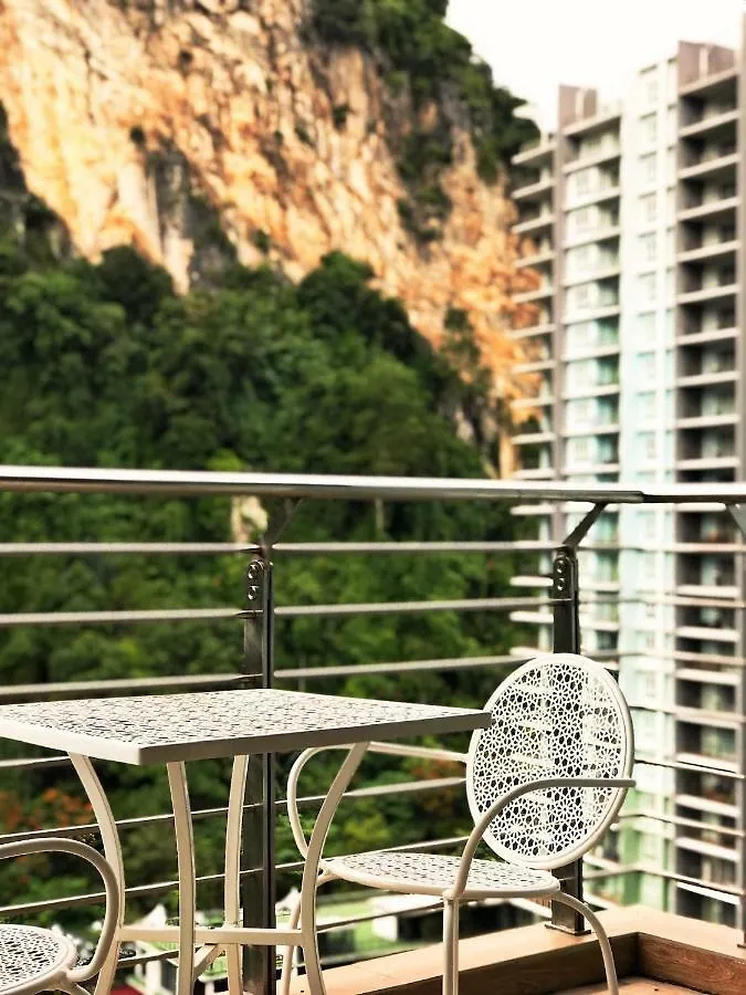 5 Star Suites - Lakeview Ipoh Apartment